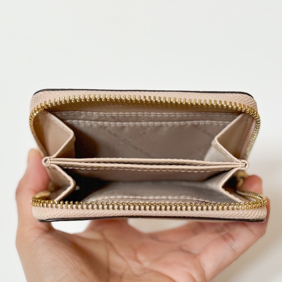 Michael Kors Jet Set Travel Card Case Wallet Exotic Embossed Buff - Picture 3 of 10